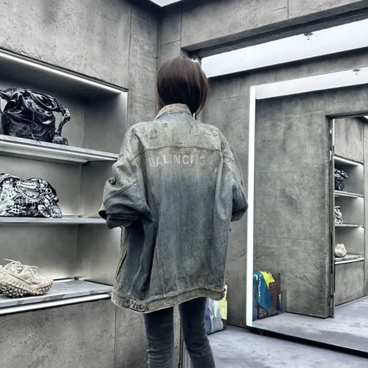 BALENCIAGA巴黎世家後背燙鑽LOGO牛仔外套